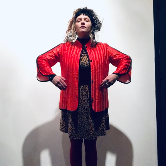 SOLD. 70s Quilted Red/Blk High Collar Jacket M - Picture 3 of 8